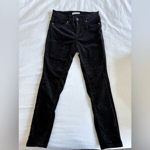 black skinny jeans